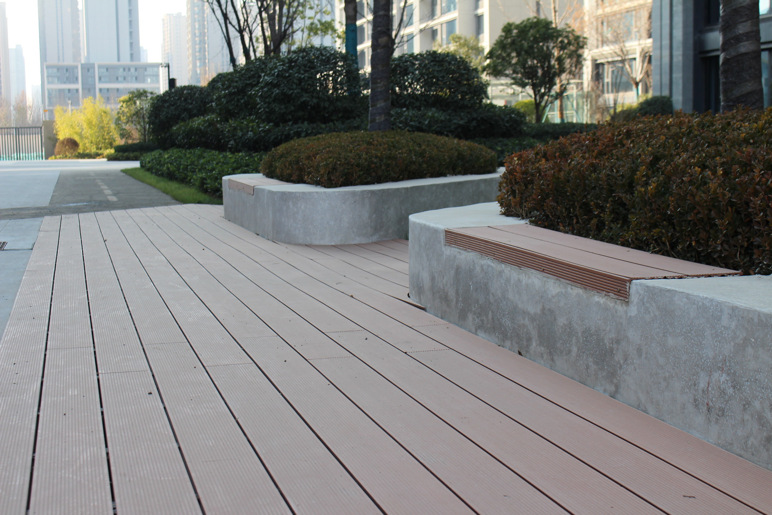 ¿Cómo se puede desarrollar mejor la plataforma compuesta?